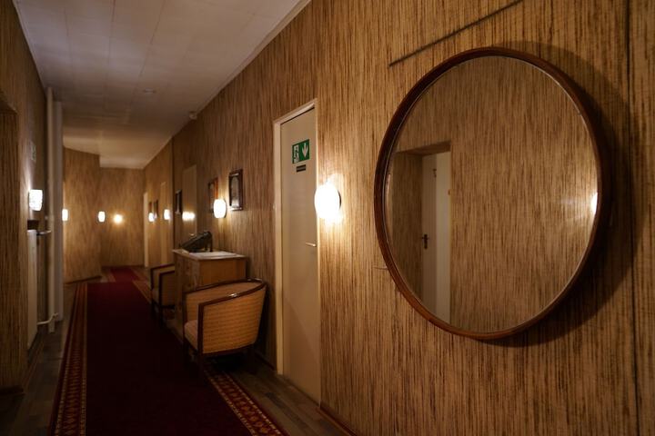 Ballroom/Hall 54 of 69