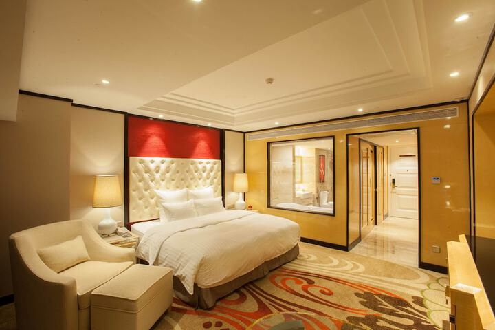 Room 14 of 57