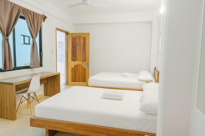 Room 27 of 59