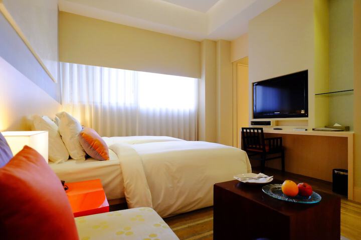 Room 14 of 68