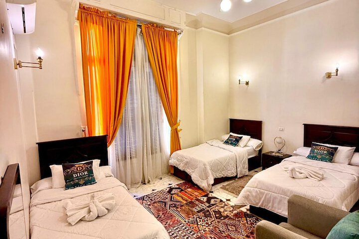 Room 16 of 35