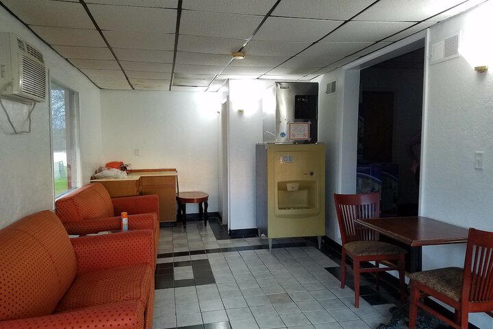 Hotel Interior 3 of 27