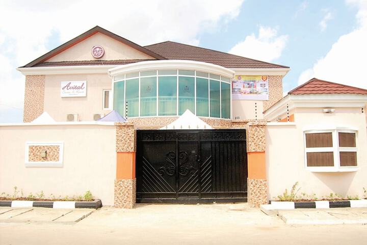 Avital Suites & Resort