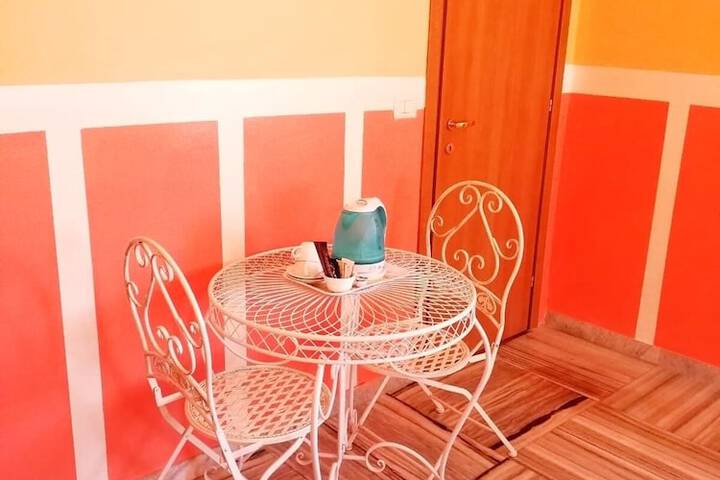 Room 28 of 140