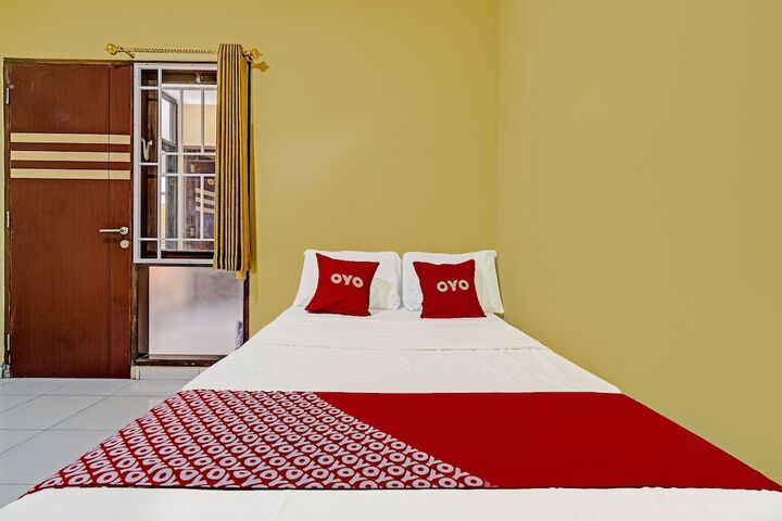 Room 12 of 26