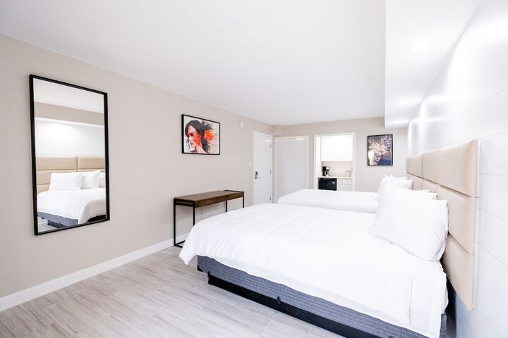 Room 3 of 42