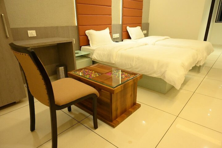 Room 8 of 46