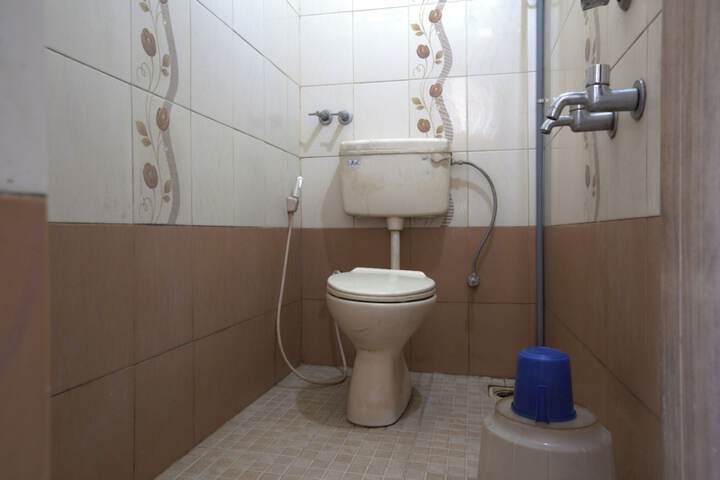 Room 14 of 20