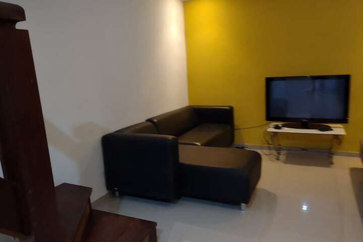 Room 26 of 149