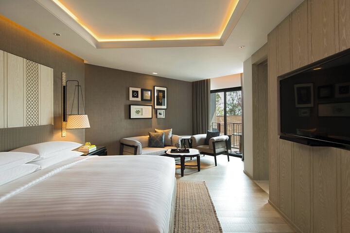 Room 29 of 122