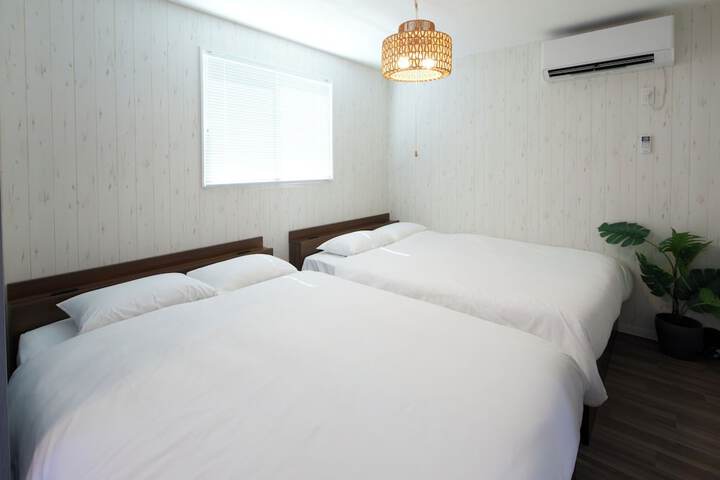 Room 30 of 84
