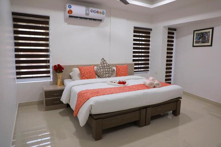 Room 14 of 38