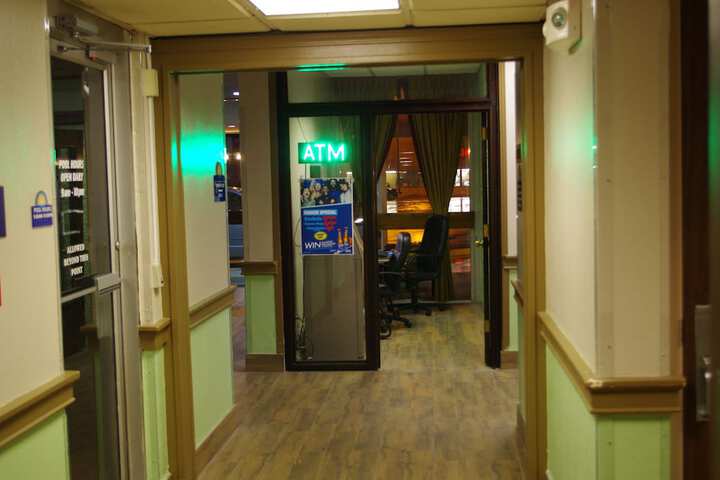 Business Center 47 of 50