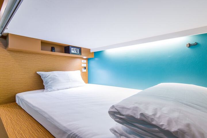 Room 20 of 46