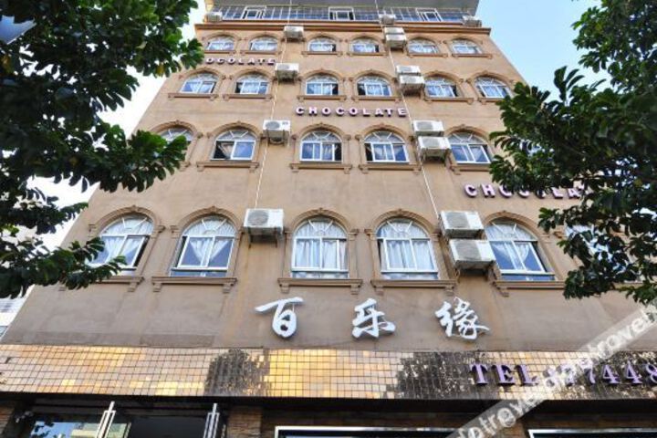 Hotel 8 of 23