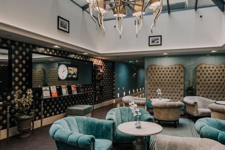 Lobby Entry