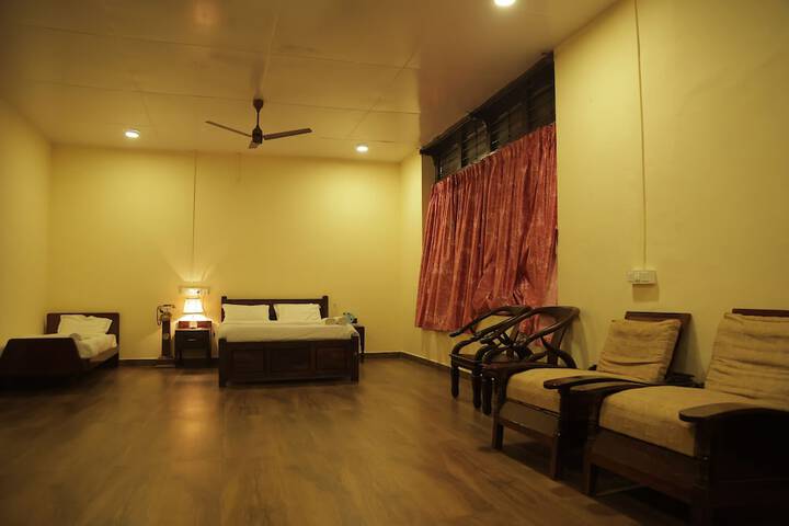 Room 6 of 29