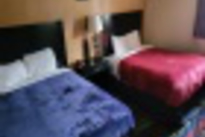 Room 27 of 72