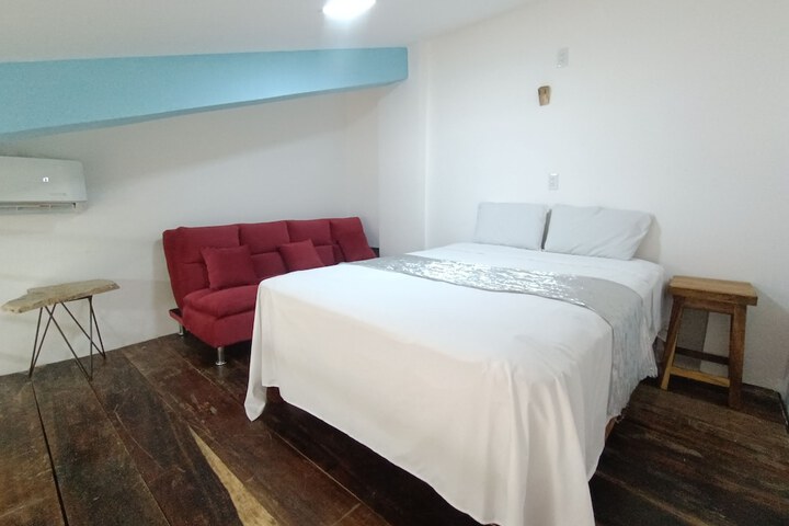Room 34 of 231
