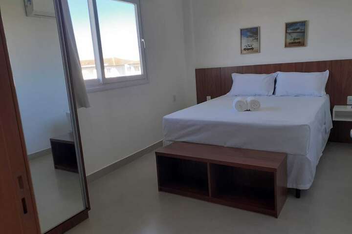 Room 8 of 42