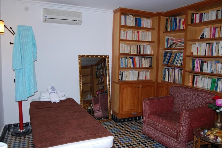 Room 3 of 24