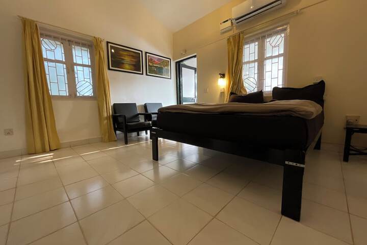 Room 10 of 160