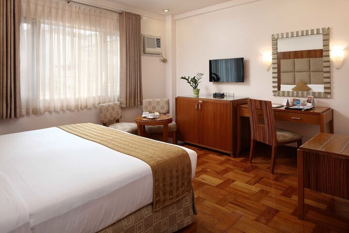 Room 26 of 117