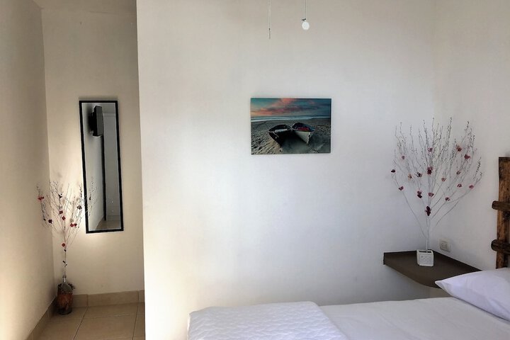 Room 4 of 41