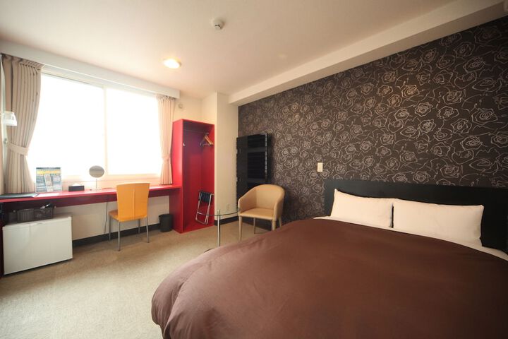 Room 25 of 58