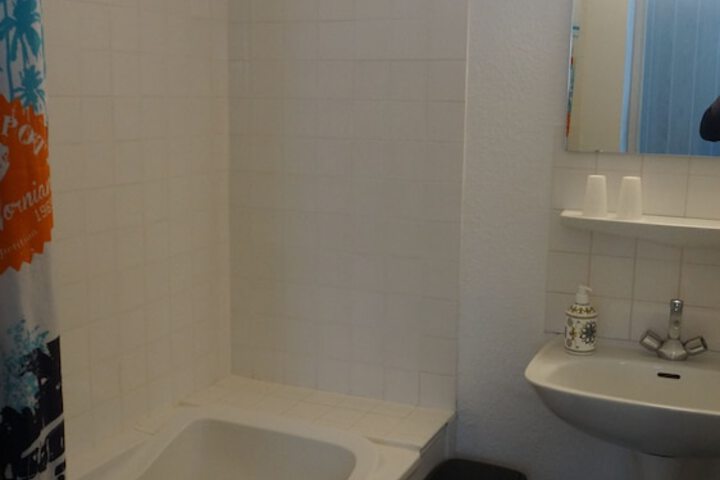 Room 35 of 45