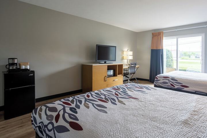 Room 9 of 56