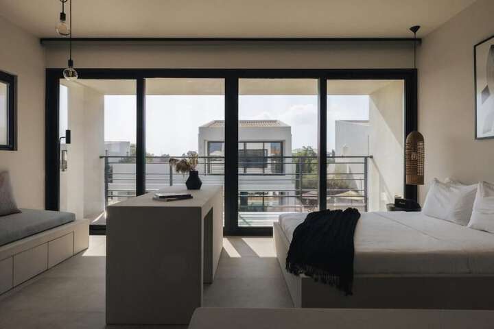 Room 20 of 91