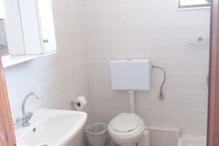 Room 2 of 13