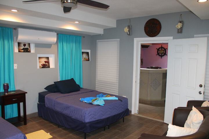 Room 17 of 84