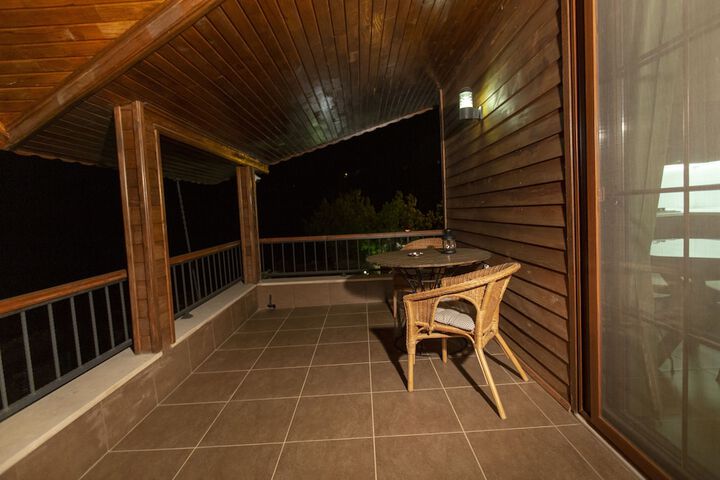 Terrace/Patio 26 of 85