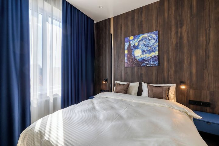 Room 42 of 98