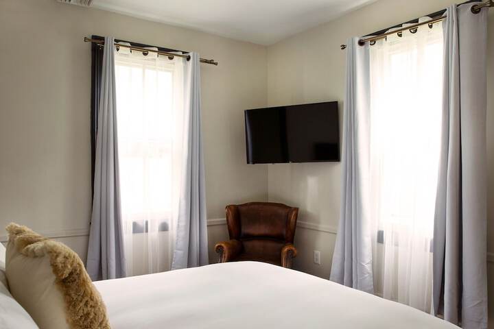 Room 62 of 124