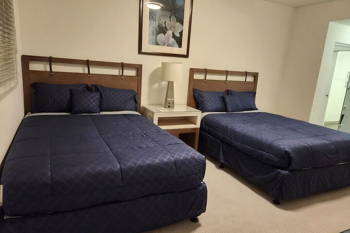 Room 6 of 61