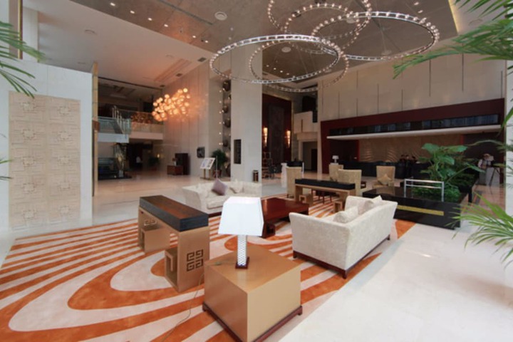 Guest Lobby