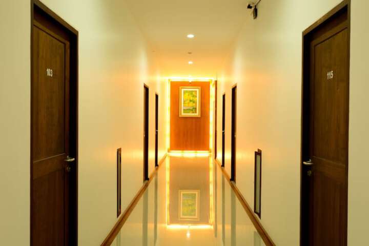 Ballroom/Hall 45 of 72