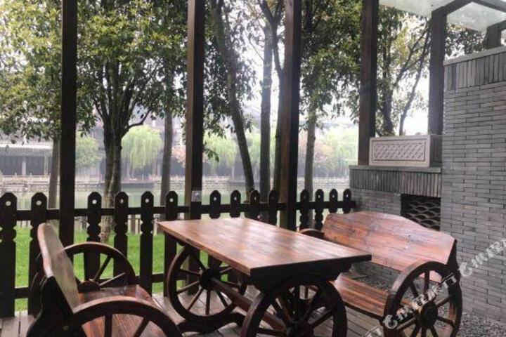 Huayi Junlai Resort Hotel