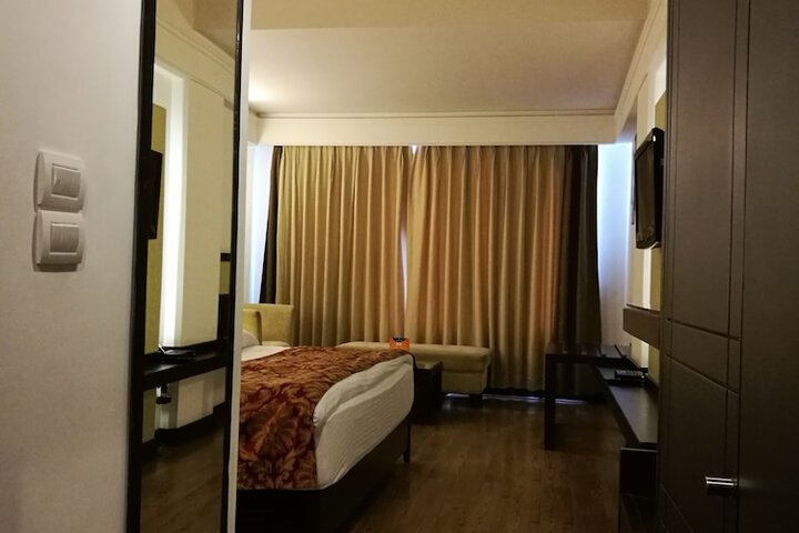 Room 20 of 75