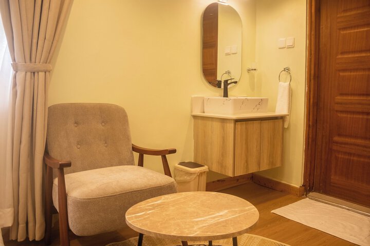Room 3 of 59