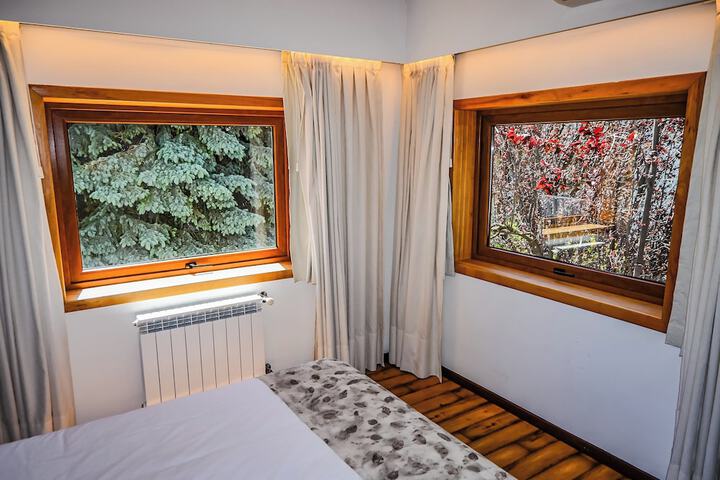Room 9 of 36