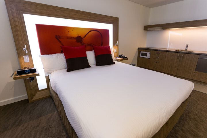 Room 4 of 50