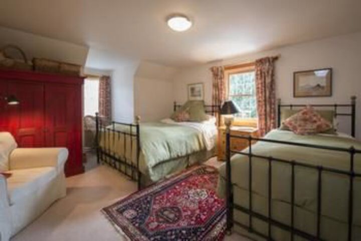 Room 15 of 21