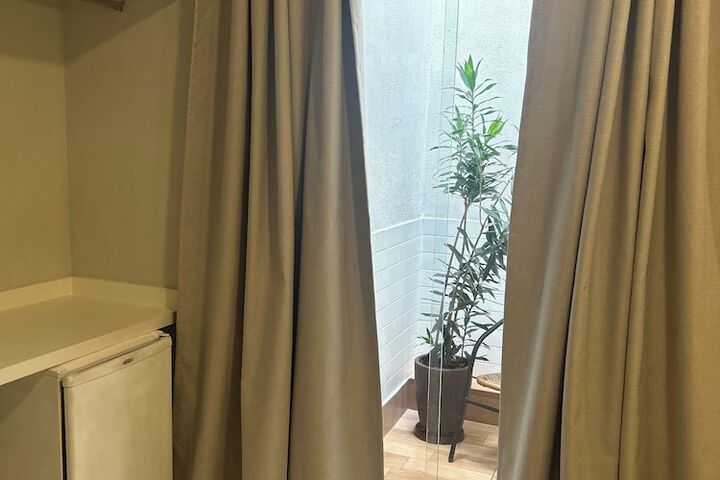 Room 36 of 68
