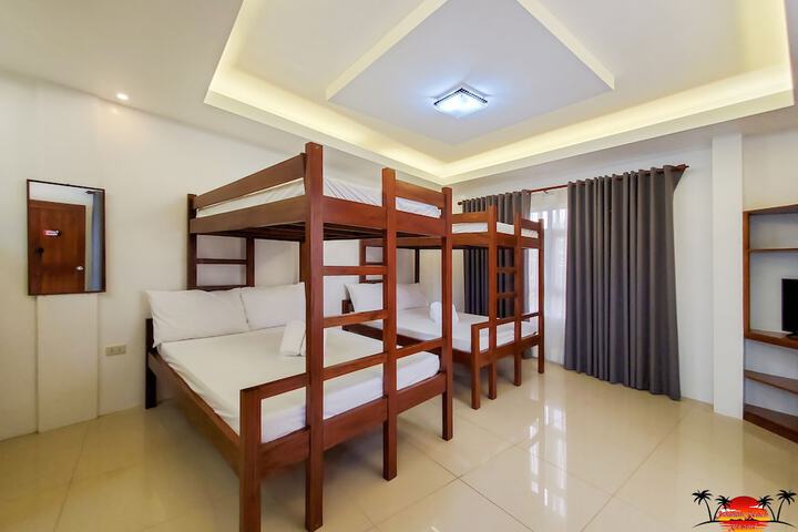 Room 5 of 55