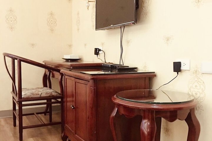 Room 9 of 43