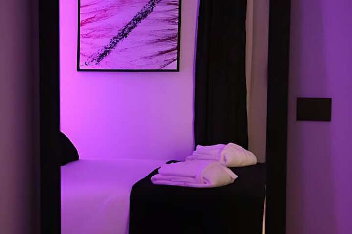 Room 7 of 35